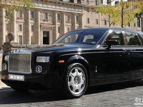 專業高效，打造精彩瞬間——武漢商演活動慶典租車與婚慶汽車服務全攻略